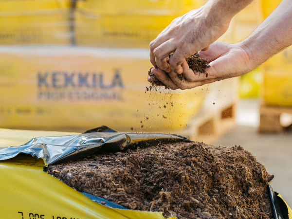 A készítmények különböző típusai kiválóan alkalmazhatóak magvetéshez, hajtatáshoz, poharas és vödrös termesztéshez egyaránt.